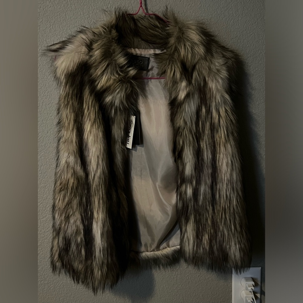 Ci Sono Vest